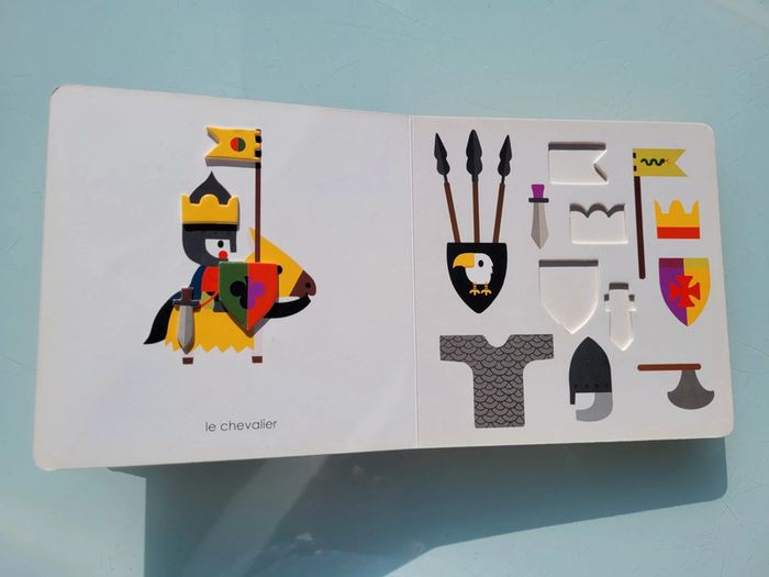 Imagier en relief tout-carton Mes Petits Héros - photo numéro 4