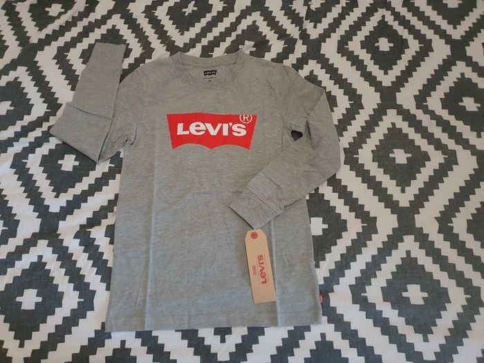 Levi's t-shirt manches longues taille 10 ans - photo numéro 2