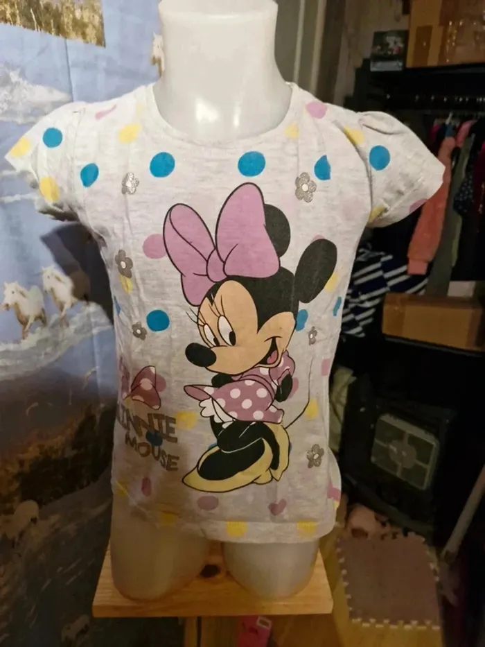 T shirt minnie mousse  gris 6 ans - photo numéro 2