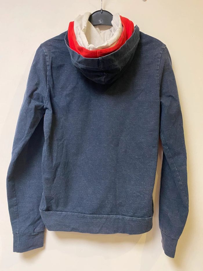 Pull à capuche bleu Le Coq Sportif taille S très bon état hormis petit accroc discret sur une manche - photo numéro 2