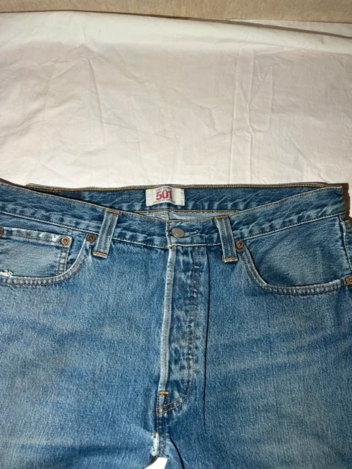 Jean levi’s 501 w34 L32 straight leg button fly - photo numéro 4