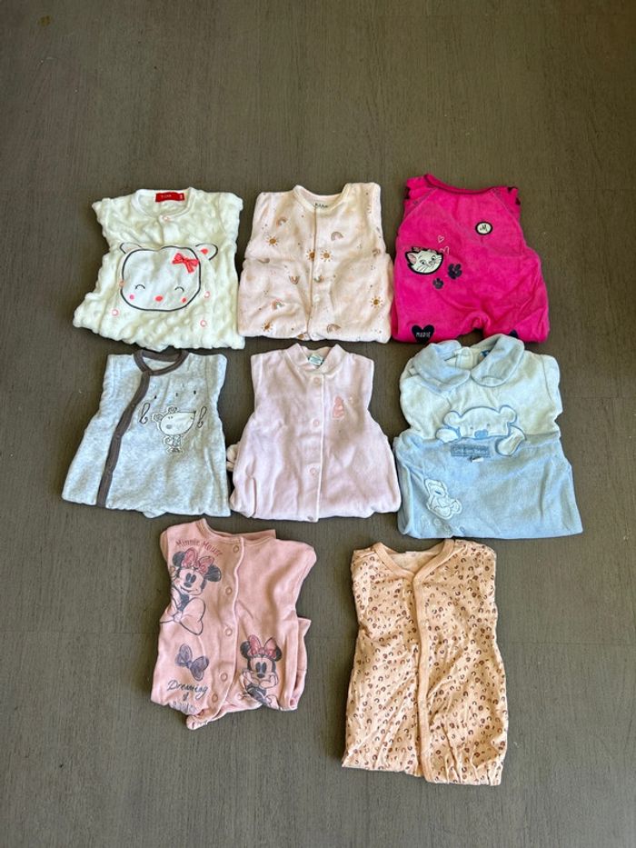 Lot de vêtements 0 mois, naissance - photo numéro 2