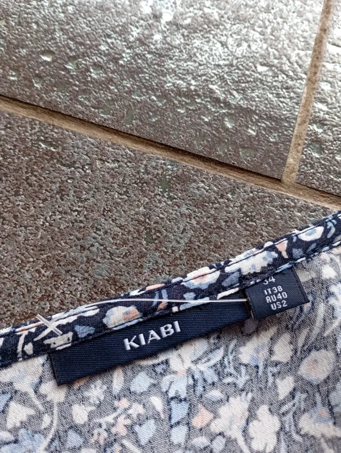 Robe Kiabi neuve - photo numéro 4