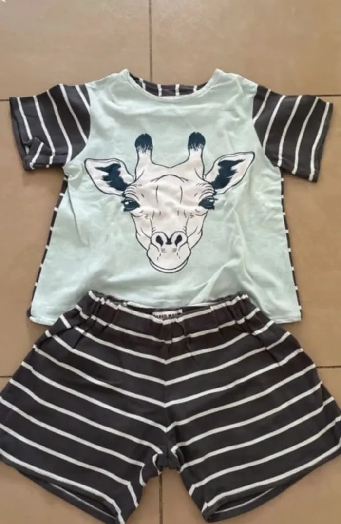 🦒 Pyjama fille 6 ans – Fait main – Giraffe & rayures stylées ! 🌙