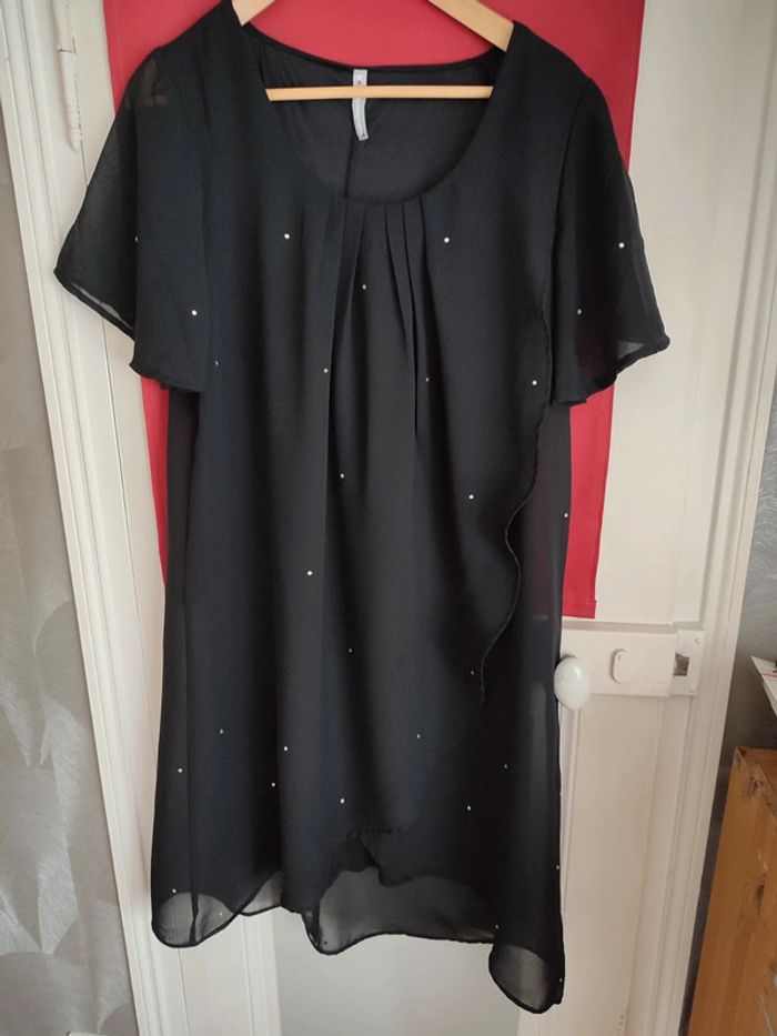 Robe noire
