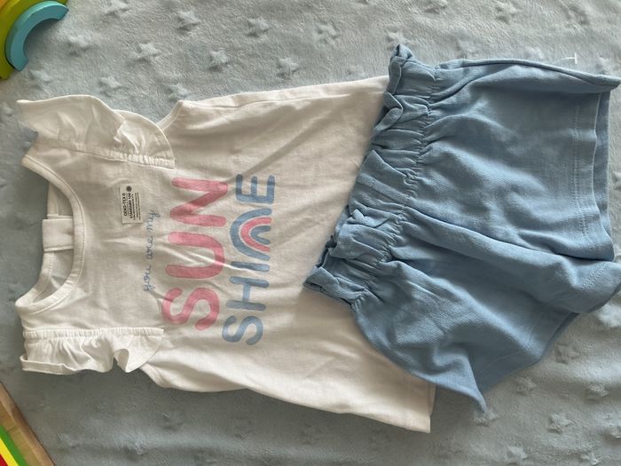ensemble teeshirt manches courtes blanc inscription devant et short taille élastique bleu 9 mois tex - photo numéro 4