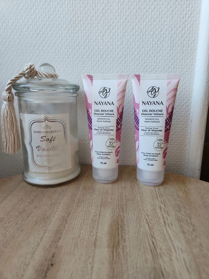 🌺Lot de gel douche douceur velours parfum divin Nayana🌺