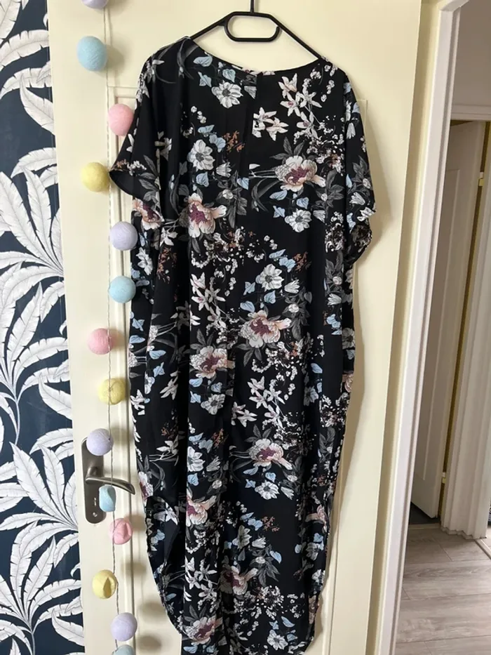 Robe longue noir à fleur xxxl - photo numéro 4