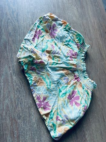 Short léger jaune vert rose 9 ans 