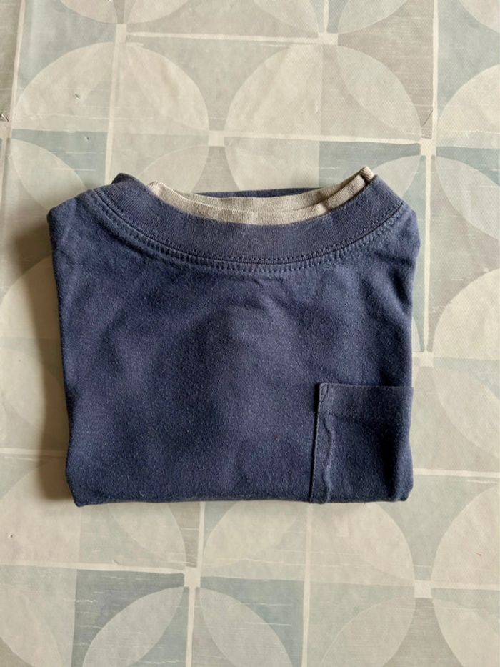 T shirt garçon 2 ans - en très bon état - photo numéro 4