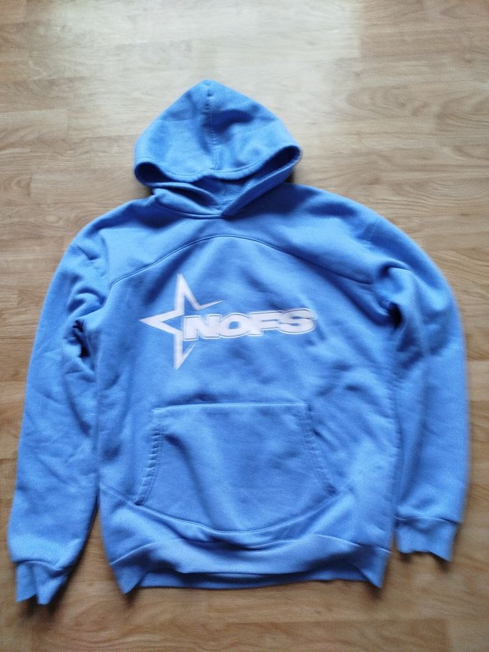 Pull taille L