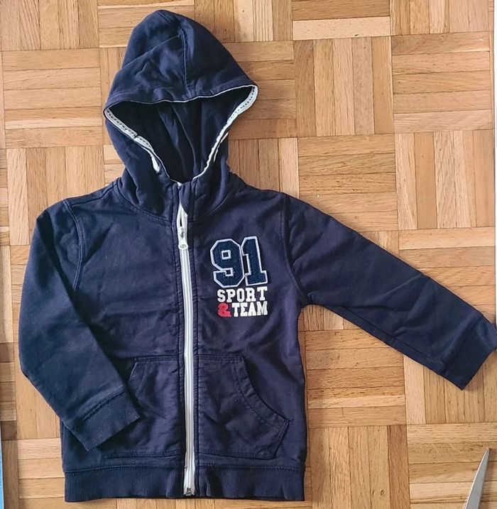 Gilet a capuche gémo 3ans