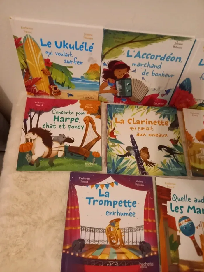 Lot 8 livres enfants collection En avant la musique Promo - photo numéro 2