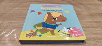 Petit Poney veut jouer avec Maman