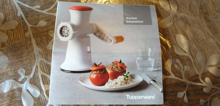 Hachoir tupperware