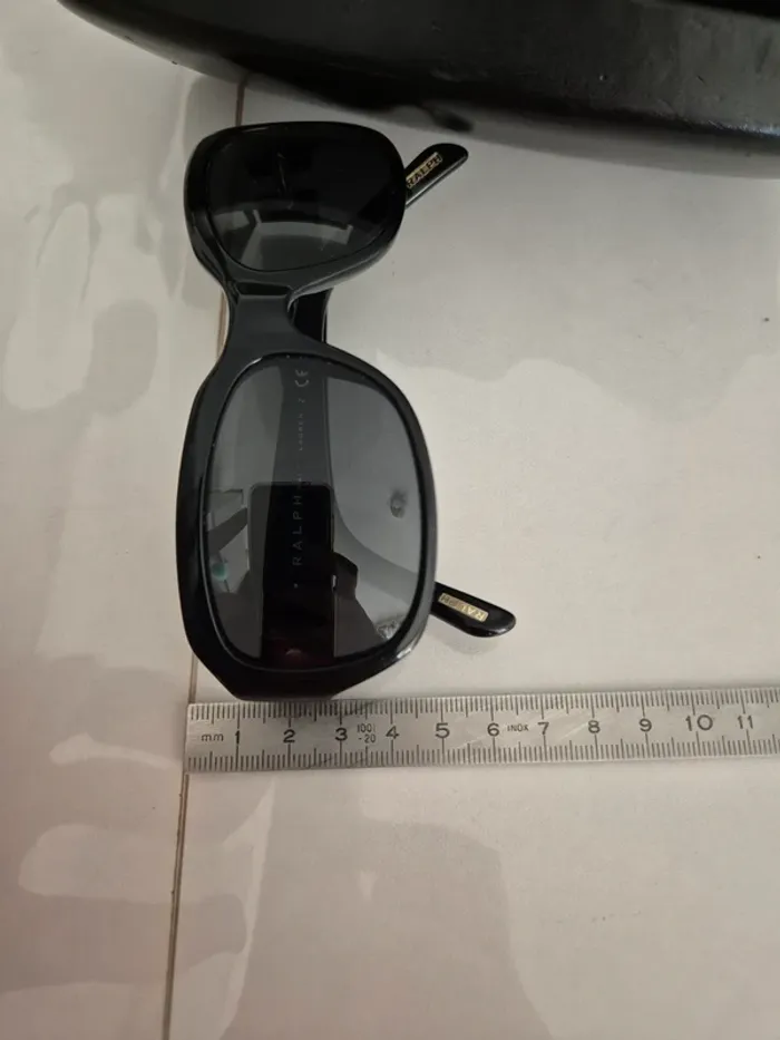 lunettes de soleil - photo numéro 3