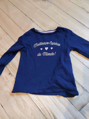 T-shirt manches longues 6 ans ou 5 ans
