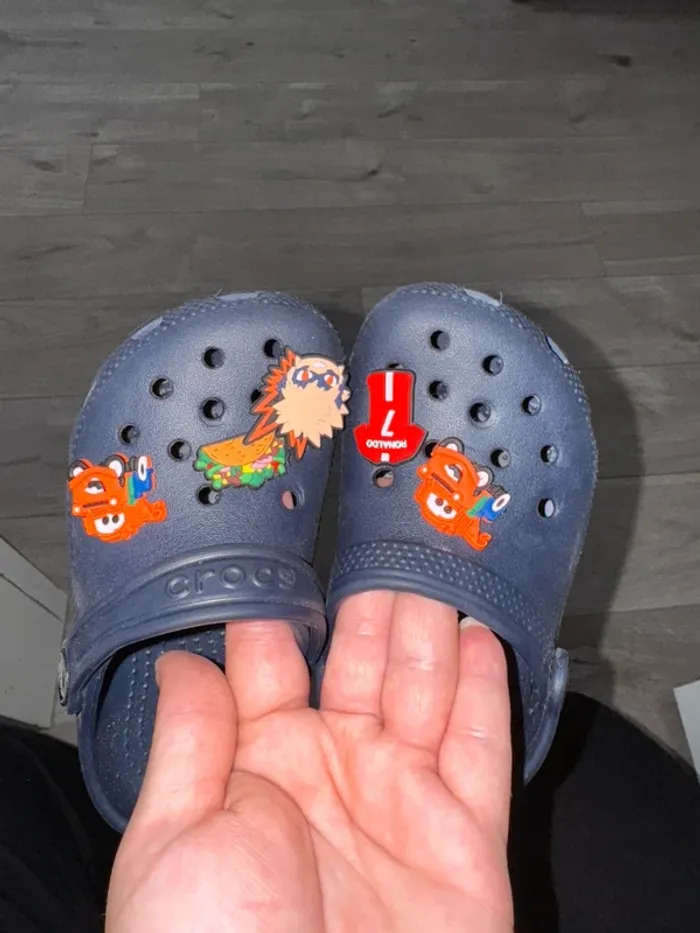 Crocs