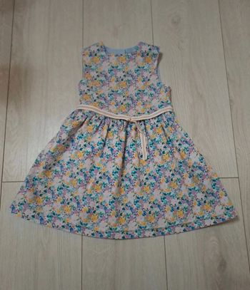 Superbe robe reversible 4A