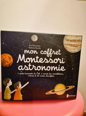Mon coffret Montessori astronomie