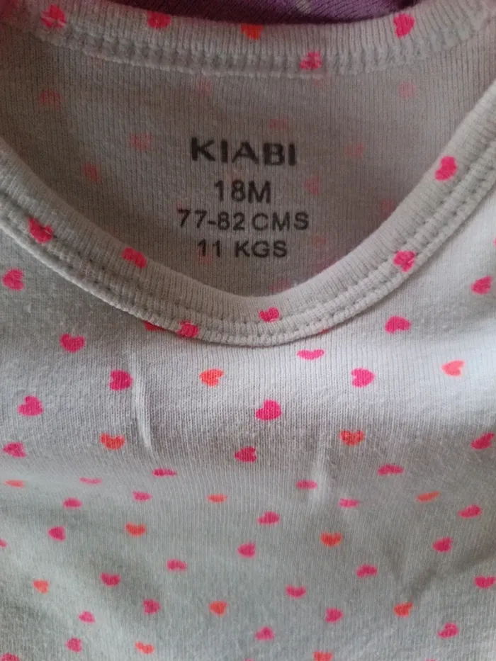 Body blanc cœurs fuchsia Kiabi 18M - photo numéro 3
