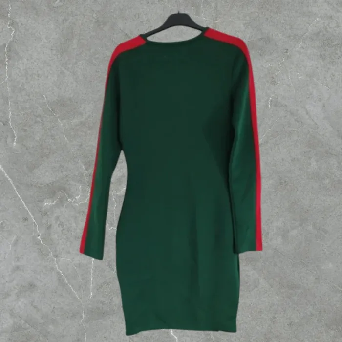 Robe T S - photo numéro 2