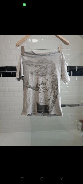 Tee shirt garçon en 7/ 8 ans