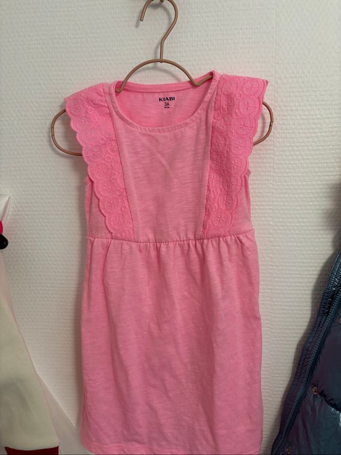 Robe rose