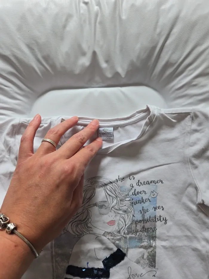 Tee shirt stripcomic taille 6 ans - photo numéro 3