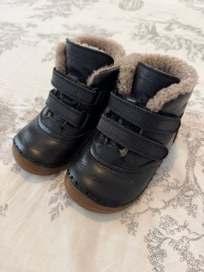 Bottines avec fourrure / taille 23 - photo numéro 6