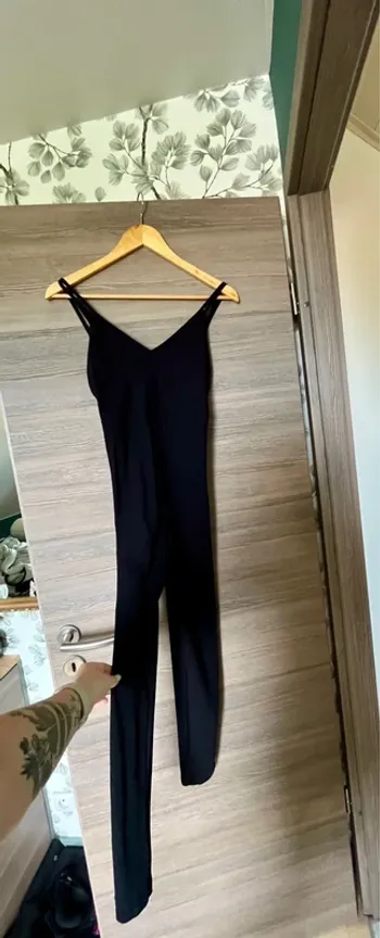 Combinaison moulante noire Bershka M