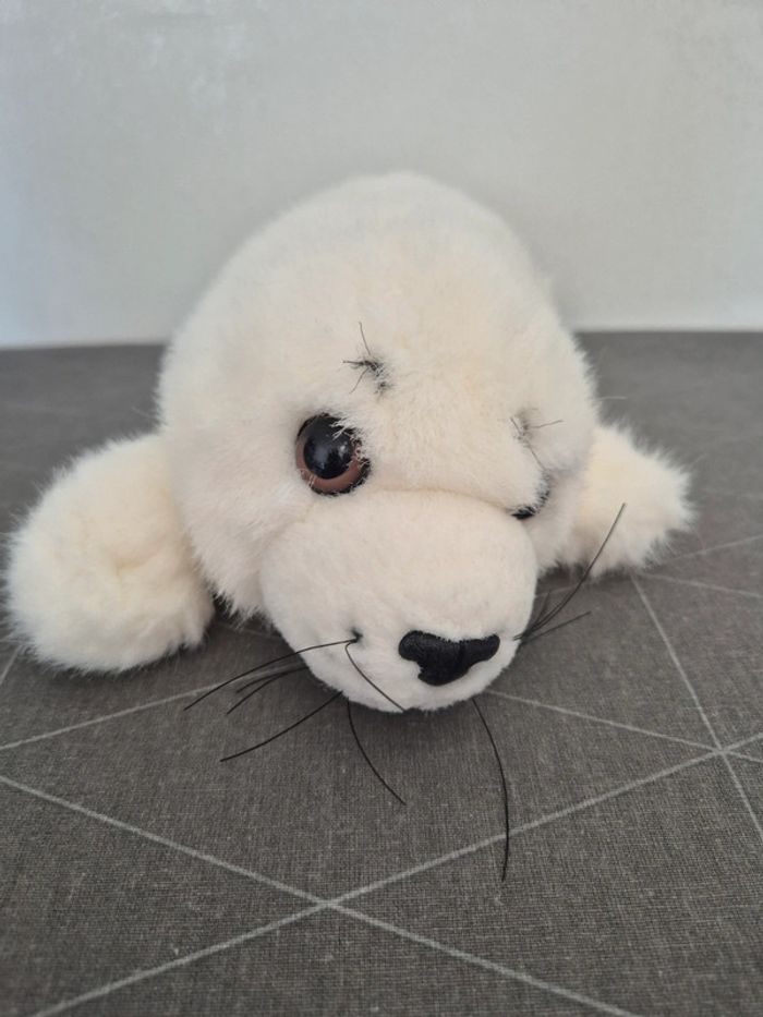 Peluche phoque blanc