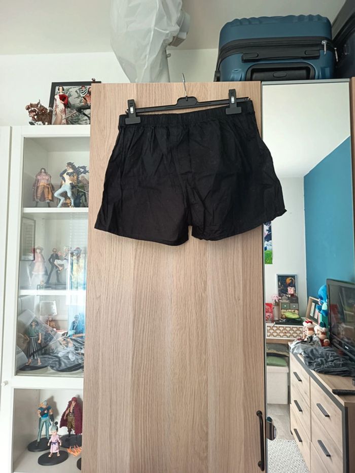 Short noir noël neuf in extenso - Taille M - photo numéro 3