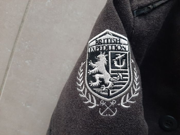 Manteau comme neuf gris foncé confortable et chaud - photo numéro 8