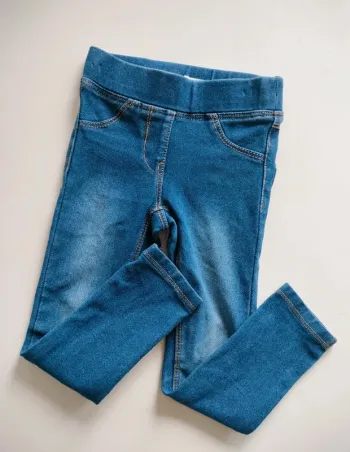 (e) Jegging Kiabi 3ans