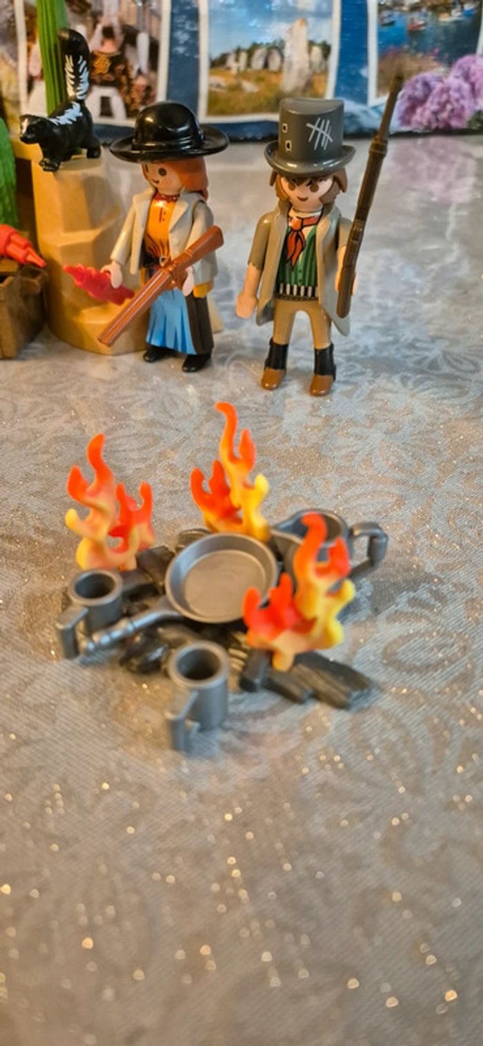 Playmobil western 5250 repaire des hors-la-loi - photo numéro 2
