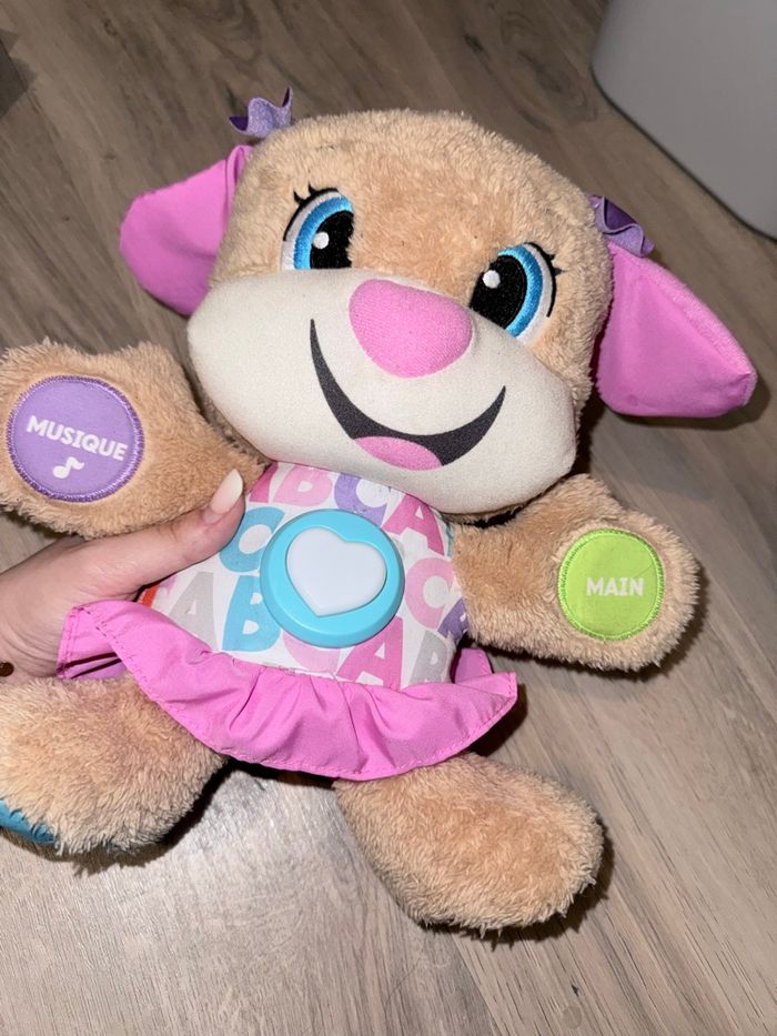 Peluche interactive Fisher Price puppy rose éveil bébé - photo numéro 1