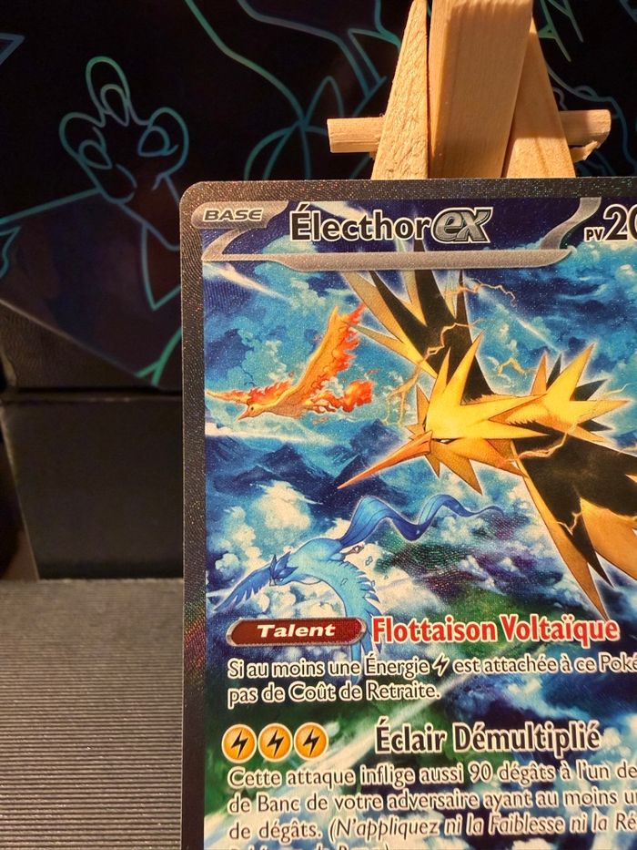Electhor EX 202/165 carte Pokémon, série 151 - photo numéro 3