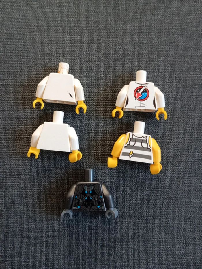 5 torse figurines lego - photo numéro 2