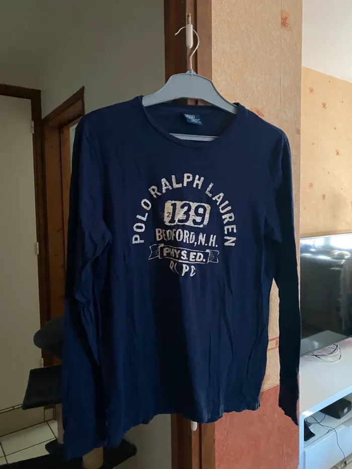 T-shirt manches longues Ralph Lauren bleu marine – Taille M – Très bon état 💙🐎 - photo numéro 2