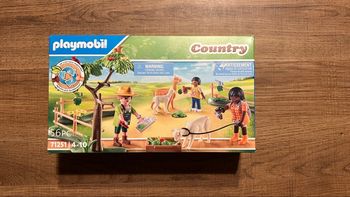 Playmobil 71251 country randonneurs et alpagas