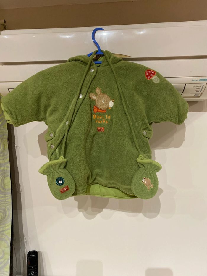 Veste très épaisse avec moufles