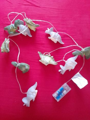 Guirlande lumineuse dinosaure