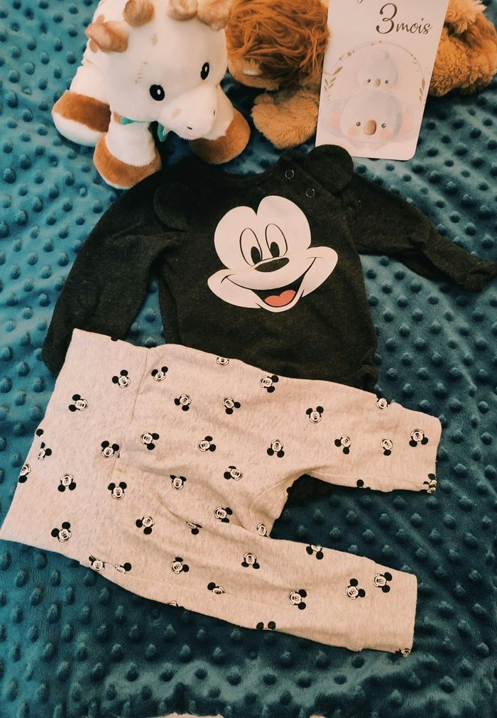 Ensemble 3 mois Mickey - photo numéro 2