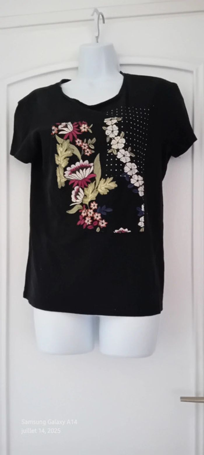 Haut noir motif fleurs avec broderies et clous femme S zara - photo numéro 9