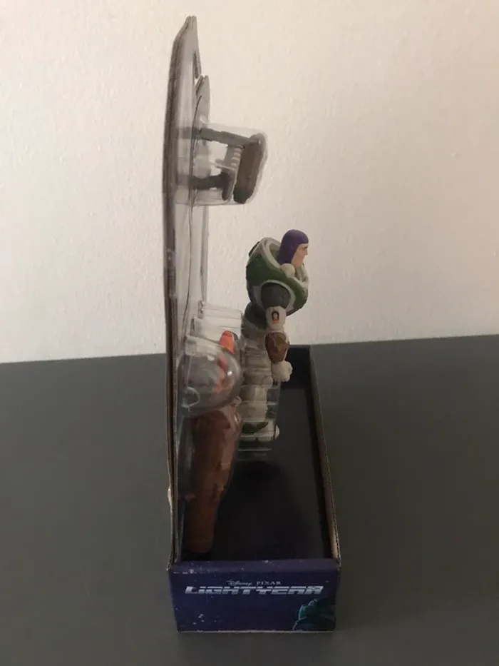 Figurine buzz l’éclair équipé pour la mission mattel neuf - photo numéro 7
