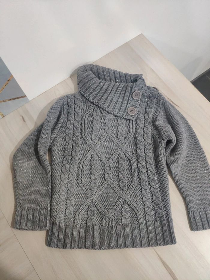 Pull col roulé gris avec filaments brillants 5 ans maille