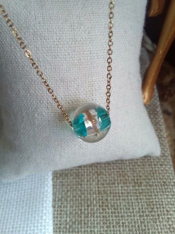 Collier lumière perle en verre