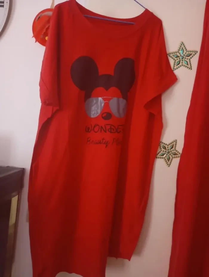 Tee shirt long avec poches taille unique (349)