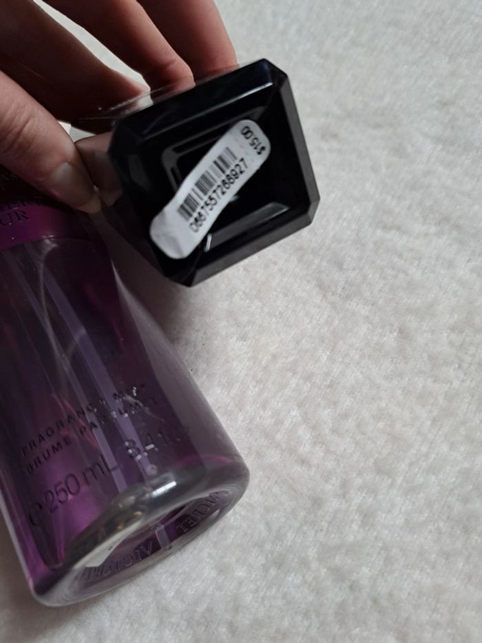Lot de 2 Brumes corporelles parfumées Victoria's Secret - photo numéro 5
